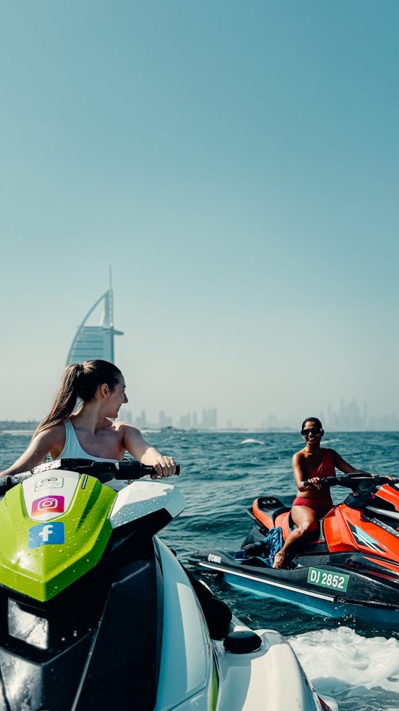 jetski dubai activité nautique