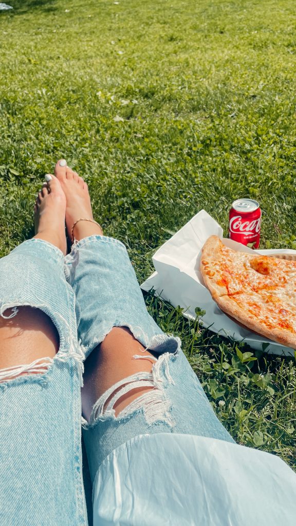pizza dans central park new york