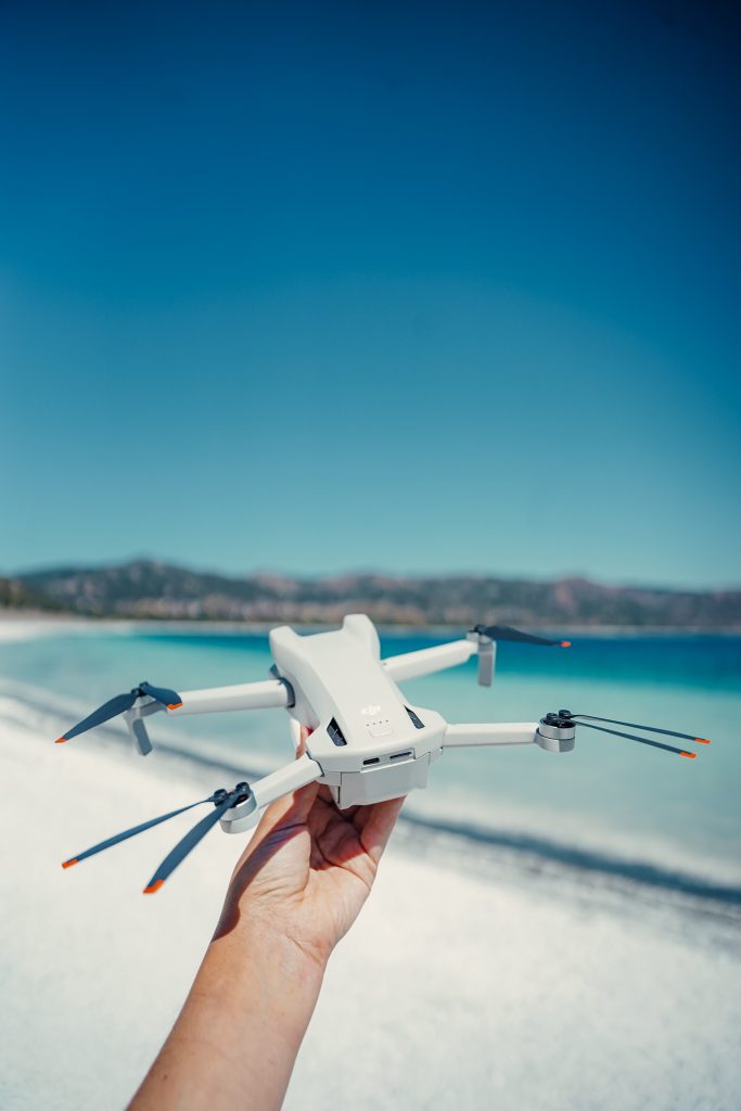 drone DJi mini 3 matériel photo voyage